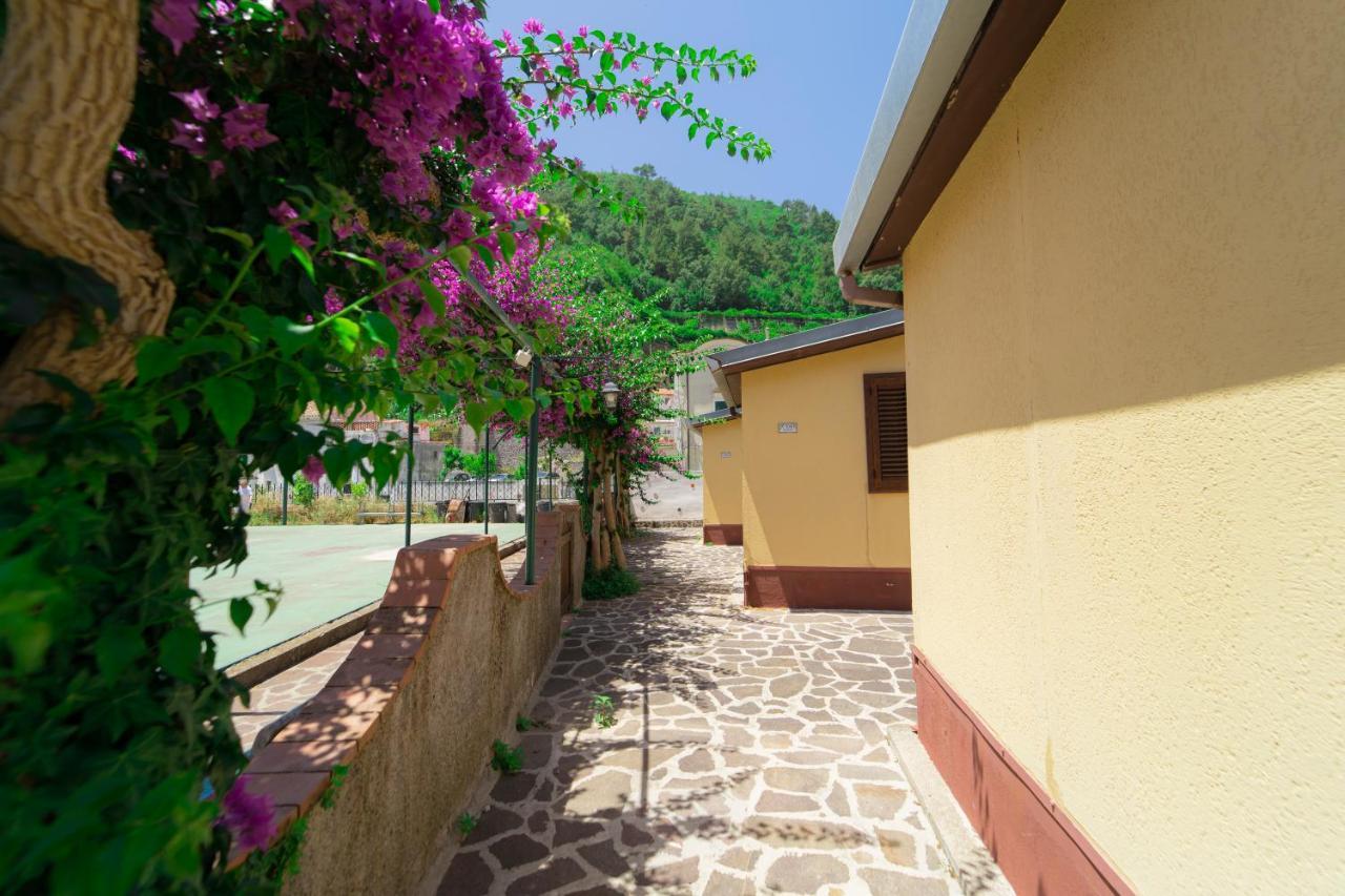 Casa Vacanza San Pietro Maiori Exterior foto