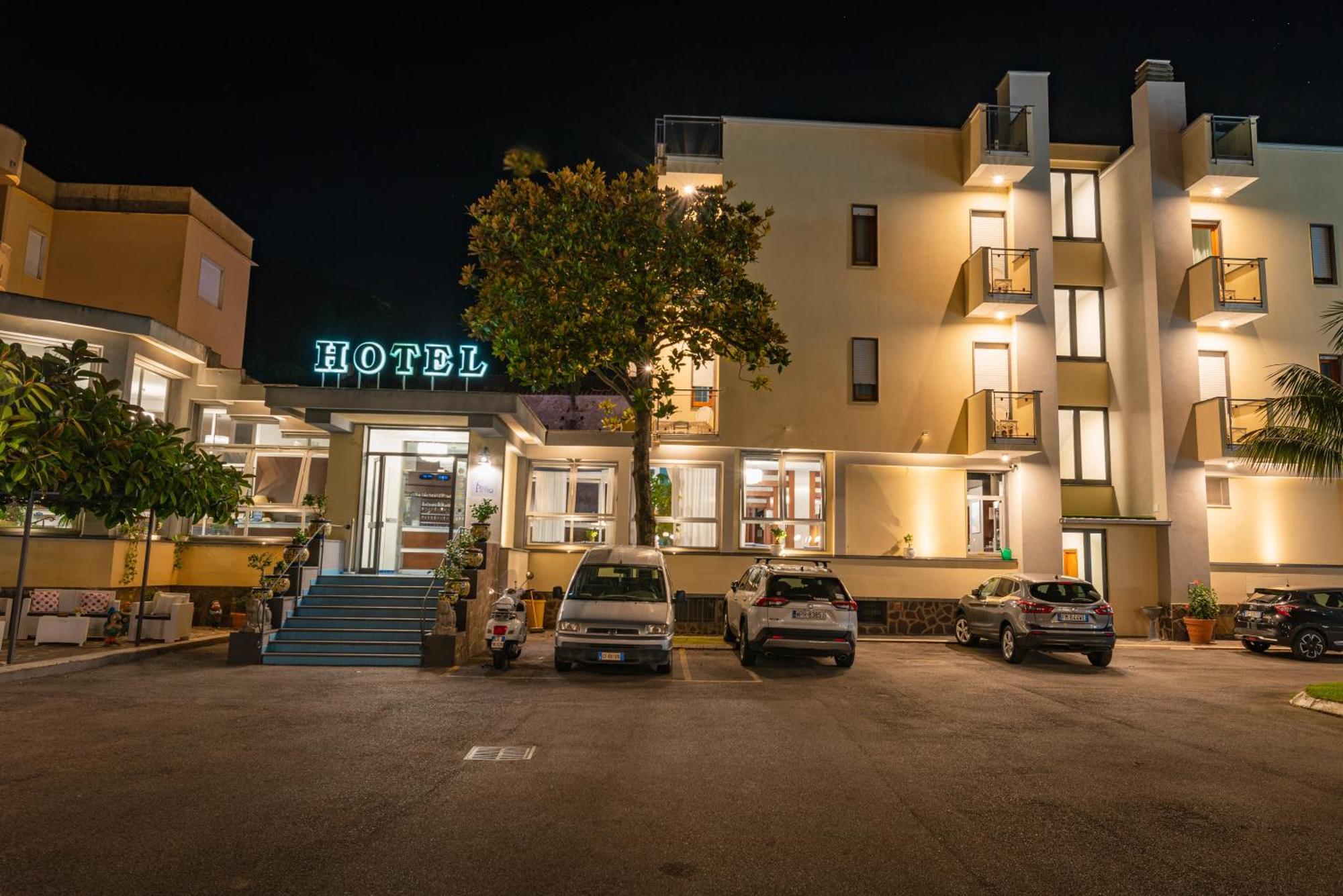 Casa Vacanza San Pietro Maiori Exterior foto